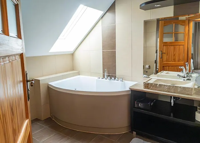 Dom Bernardo Villa *